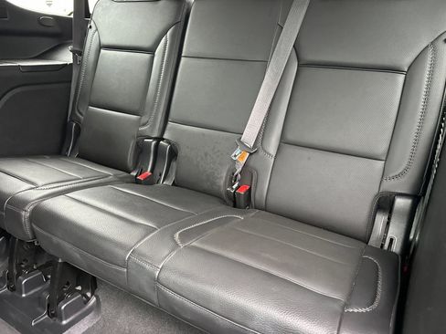 Used 2021 GMC Yukon Denali w/ Advanced Technology Package image 15