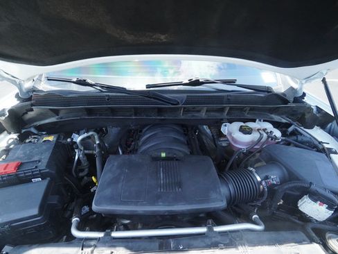 Used 2024 GMC Sierra 1500 AT4X AWD/4WD image 10
