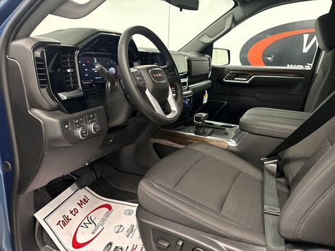 New 2026 GMC Sierra 1500 Elevation AWD/4WD image 9