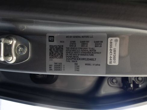 Used 2024 Chevrolet Colorado LT w/ LT Convenience Package II RWD image 39