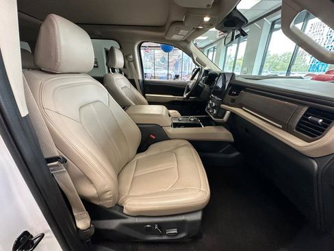 Used 2023 Ford Expedition Max Limited image 52