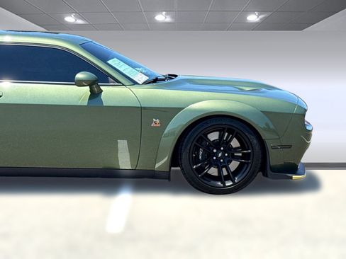 Used 2021 Dodge Challenger R/T Scat Pack RWD image 30