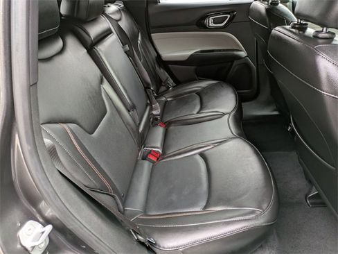 Certified 2023 Jeep Compass Limited image 27