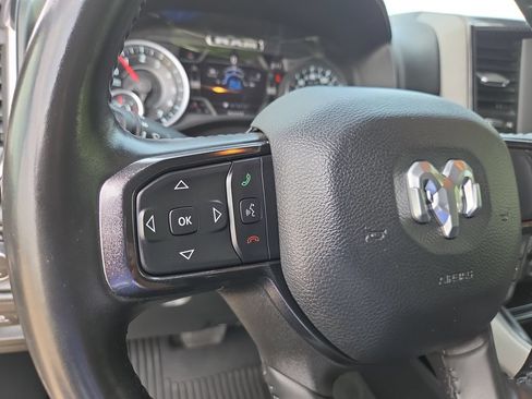 Used 2022 RAM 1500 Big Horn AWD/4WD image 14