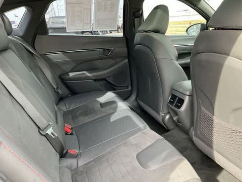 Used 2022 Hyundai Sonata N Line image 17