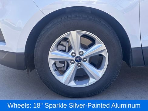 Used 2022 Ford Edge SE image 6