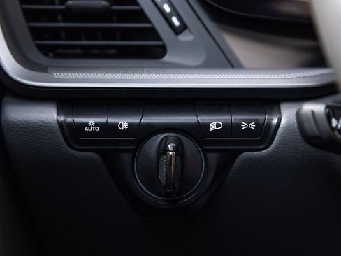 Certified 2024 Porsche 911 Carrera RWD image 17