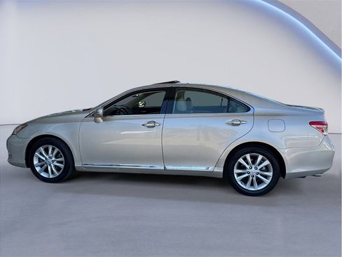 Used 2011 Lexus ES 350 FWD image 3