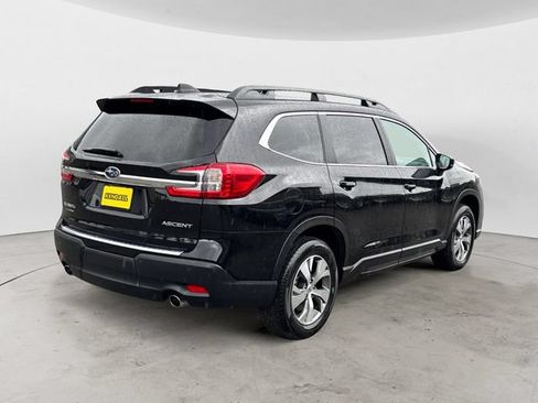 Certified 2025 Subaru Ascent Premium AWD/4WD image 5