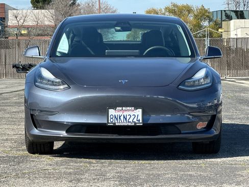 Used 2020 Tesla Model 3 Performance image 9