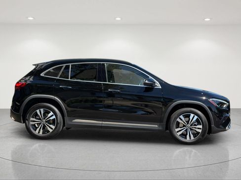 Used 2026 Mercedes-Benz GLA 250 4MATIC image 6