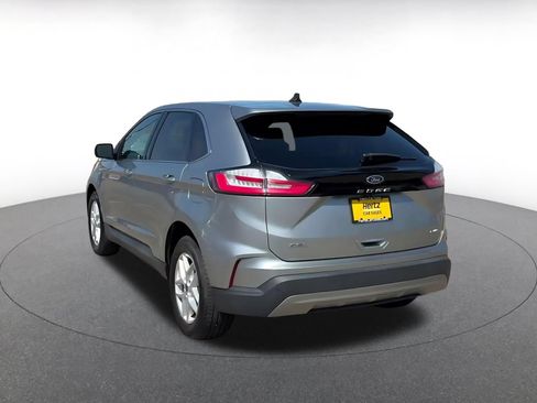 Used 2024 Ford Edge SEL AWD/4WD image 9