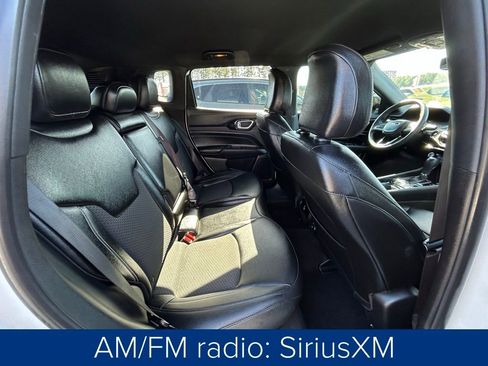 Used 2024 Jeep Compass Latitude w/ Convenience Group image 22