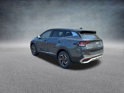 Used 2024 Kia Sportage LX image 17