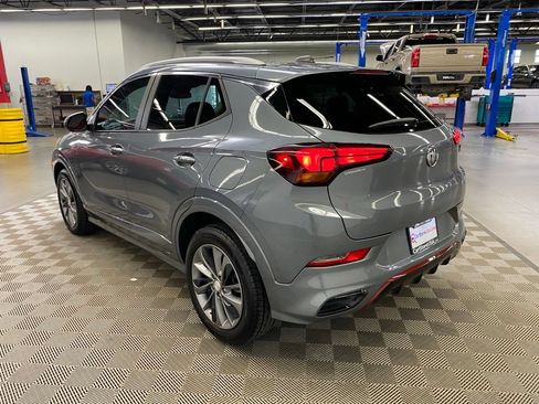 Used 2022 Buick Encore GX Select w/ Sport Touring Package FWD image 4