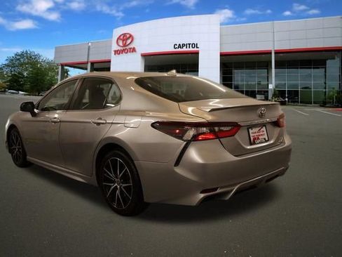 Used 2024 Toyota Camry SE w/ Cold Weather Package AWD/4WD image 4