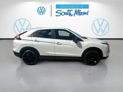 Used 2023 Mitsubishi Eclipse Cross LE AWD/4WD image 8