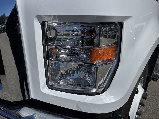 New 2027 Ford F650 2WD Regular Cab Super Duty image 11