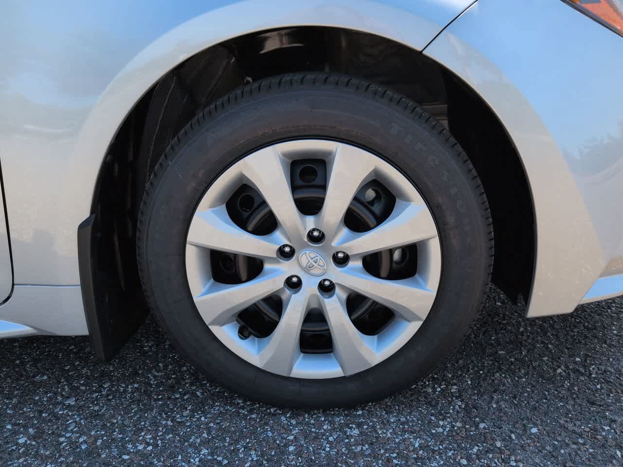 New 2027 Toyota Corolla LE FWD image 11