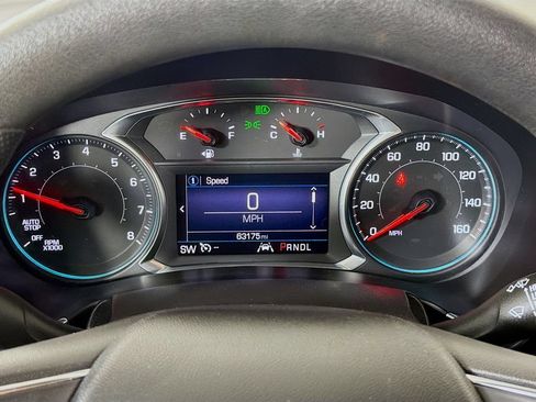Used 2021 Chevrolet Equinox LT AWD/4WD image 16