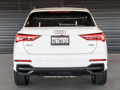Used 2023 Audi Q3 2.0T Premium w/ Convenience Package image 15