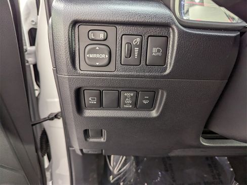 Used 2024 Toyota 4Runner Limited image 29