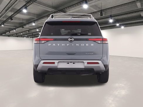 Used 2023 Nissan Pathfinder Platinum w/ Cargo Package FWD image 7