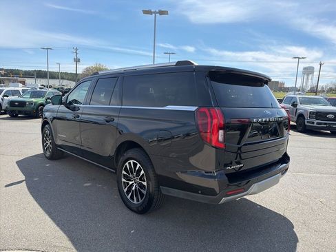 Certified 2025 Ford Expedition Max Platinum image 5