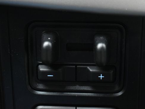 Used 2023 Ford F150 XLT w/ XTR Package image 30