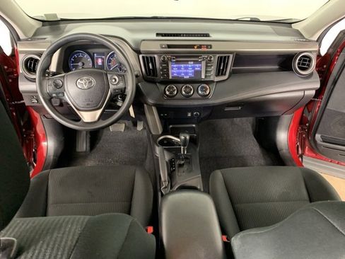 Used 2018 Toyota RAV4 LE w/ All Weather Liner Package image 31