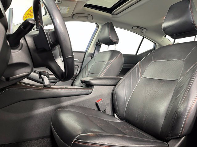 Used 2024 Nissan Altima 2.5 SR w/ SR Premium Package FWD image 14
