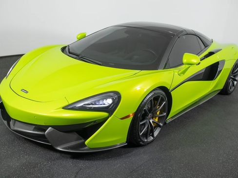 Used 2018 McLaren 570S Spider RWD image 57