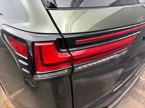 New 2026 Lexus LX 700h Luxury image 21