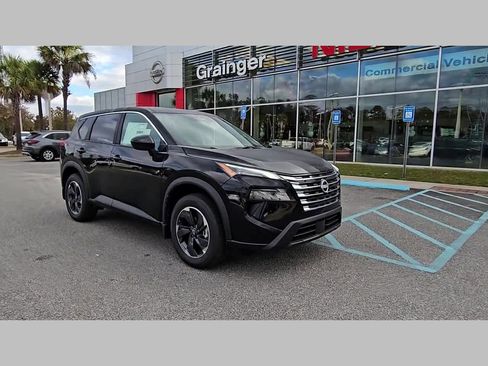 New 2026 Nissan Rogue SV image 17