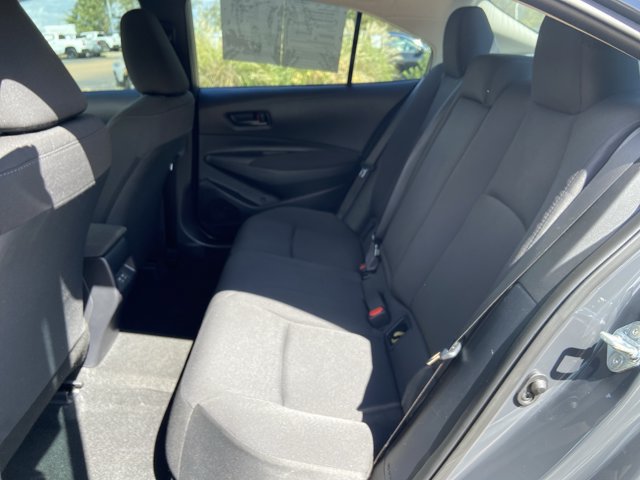 Used 2025 Toyota Corolla LE FWD image 21