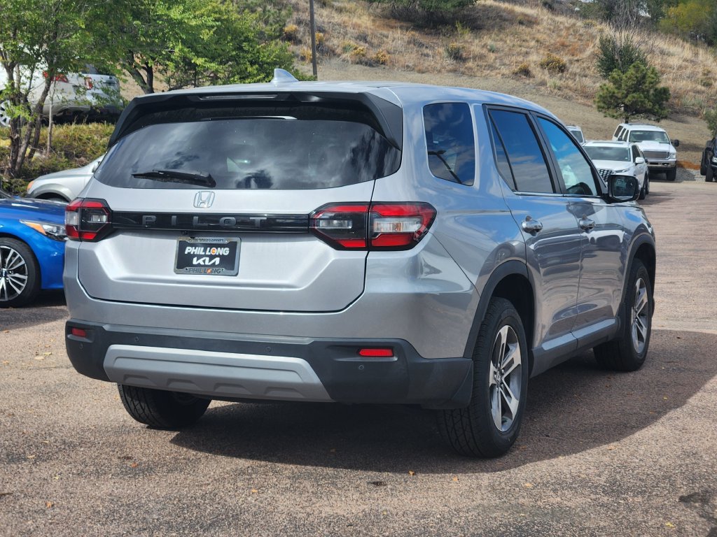 Used 2023 Honda Pilot EX-L image 5