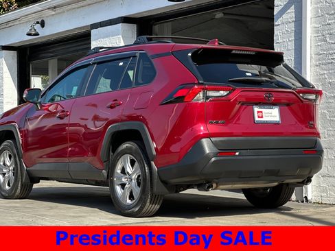 Certified 2022 Toyota RAV4 XLE w/ Convenience Package image 6