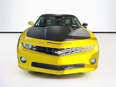 Used 2010 Chevrolet Camaro SS image 4
