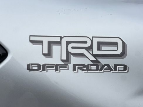 Used 2024 Toyota Tacoma TRD Off-Road w/ TRD Off Road Upgrade Package image 22