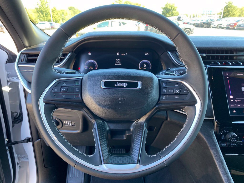 Used 2025 Jeep Grand Cherokee Laredo w/ MOPAR Finishing Package RWD image 13