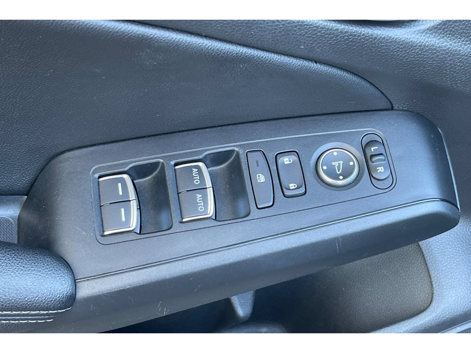 Certified 2023 Honda Civic EX-L image 12