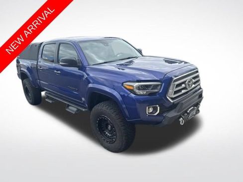 Used 2023 Toyota Tacoma Limited w/ Black Out Package (TMS) AWD/4WD image 1