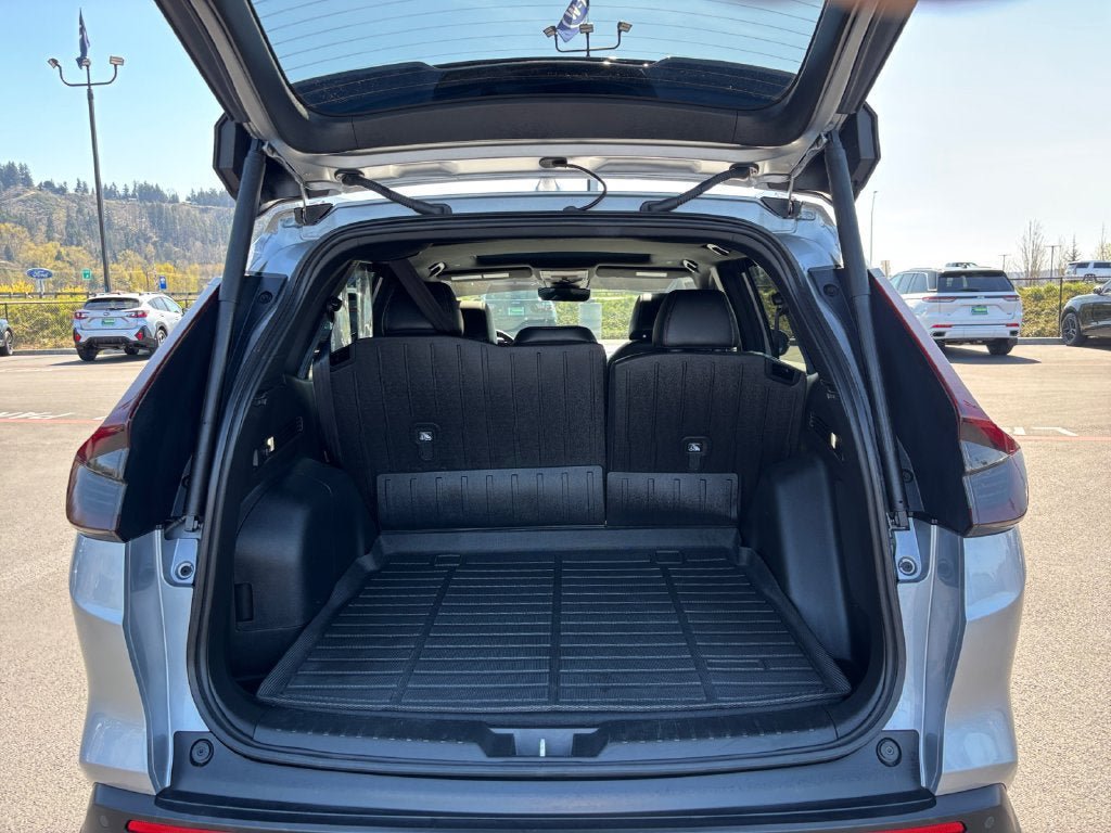 Used 2024 Honda CR-V Sport Touring image 25
