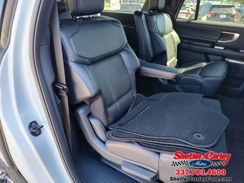 New 2025 Ford Expedition Max Platinum w/ Stealth Performance Package image 14