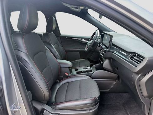 Used 2023 Ford Escape ST-Line w/ Tech Pack #1 FWD image 15