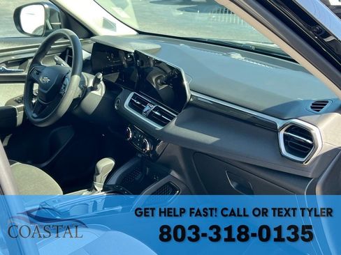 Used 2024 Chevrolet TrailBlazer LT image 23