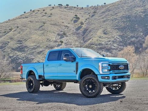 New 2026 Ford F250 Lariat w/ Black Appearance Package AWD/4WD image 41
