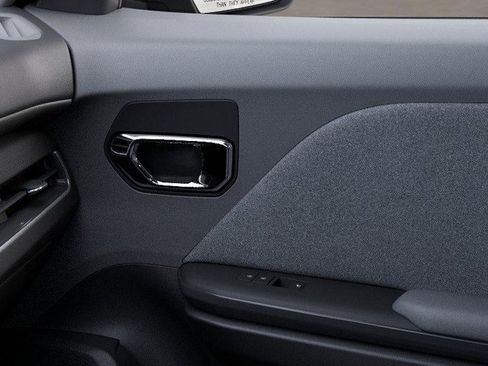 New 2025 Kia K4 LXS image 25