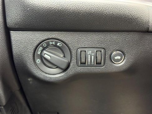 Used 2016 Dodge Challenger SXT w/ Sound Group image 16