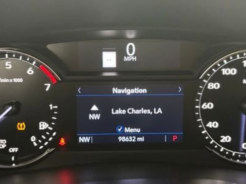 Used 2019 Cadillac XT4 Premium Luxury image 26